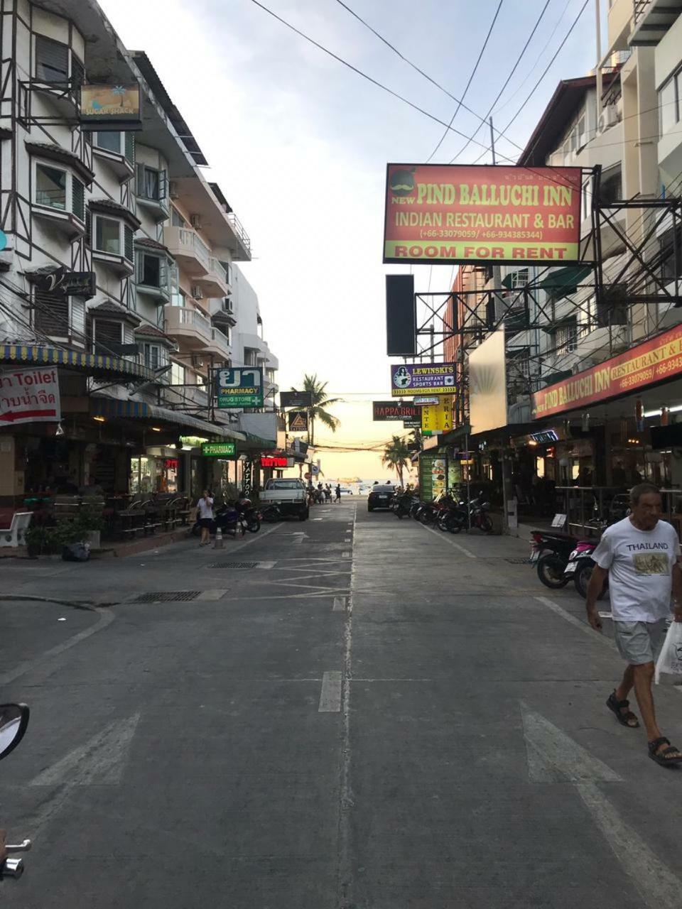 Encore Sea View Pattaya Eksteriør billede